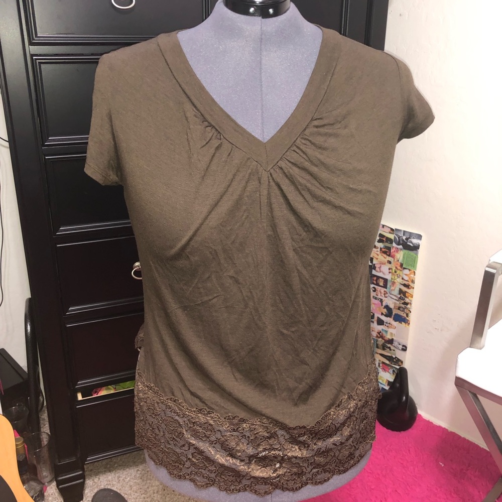 Women’s tee